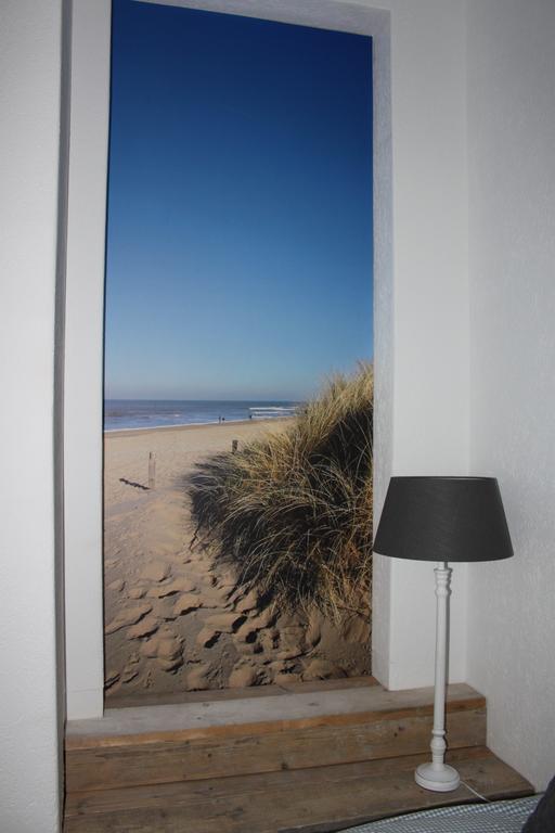 Raadhuis Egmond Egmond aan den Hoef Cameră foto